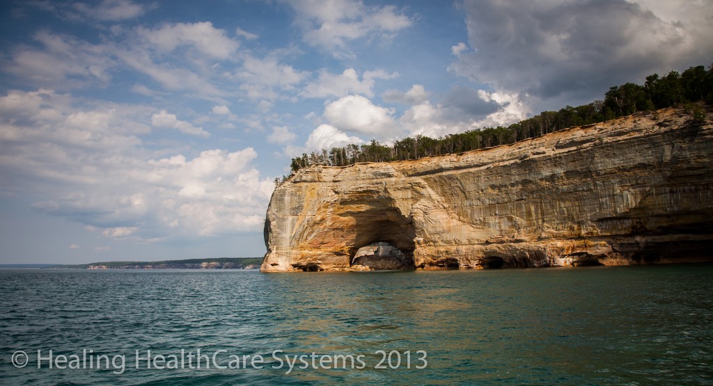 Pictured Rocks from boat3